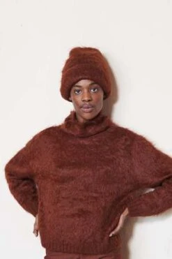 Maria StanleyBEANIE - Maple