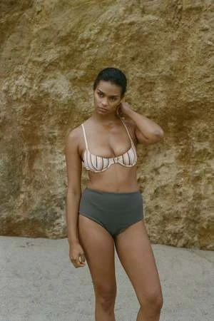 Zulu & ZephyrRib Balconette Bra Cup - Licorice Stripe - Image 2