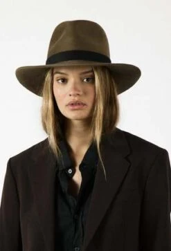 Janessa LeoneLuca Hat - Camel