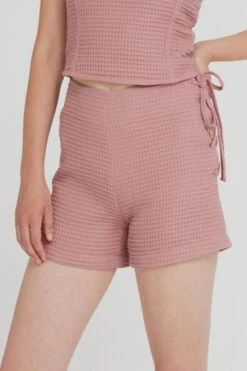 Aniela ParysLunes Waffle Shorts - Pink