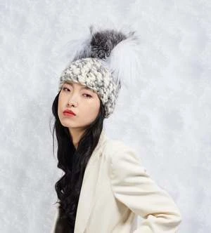 Mischa LampertXL Pomsmix Blend Crown Beanies - Arctic Grey/white/