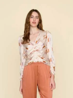 XirenaPrisca Top - Cream Ikat
