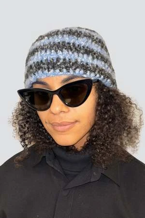 ClydeWool Roller Hat - Sky/Charcoal Stripe