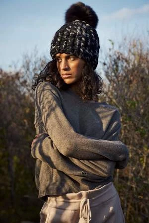 Mischa Lampertstore XL Pom Mix Blend Pomster Beanie - Black/Grey - Image 2